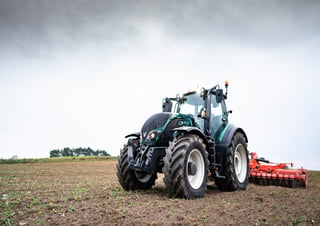 Tractoare 4WD Valtra T154A