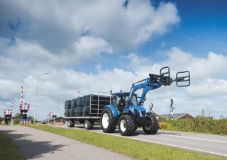Tractoare 4WD New Holland T5.115
