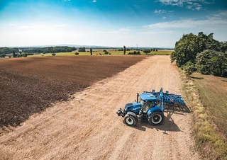 Tractoare 4WD New Holland T7.235 SideWinder