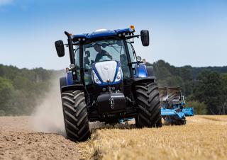 Tractoare 4WD New Holland T7.260 Classic