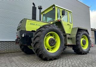 Tractoare 4WD Mercedes-Benz Trac 1500