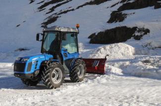 Tractoare 4WD BCS Valiant V650 RS