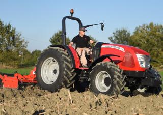 Tractoare 4WD McCormick X4.35m