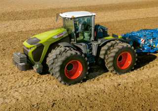 Tractoare 4WD Claas Xerion 12.650 Trac 