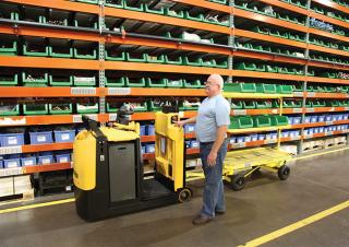 Tractoare automatizate Hyster LO100