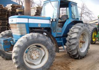 Tractoare cu roți mari pe spate Ford-NH TW-15