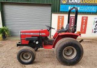 Vehicule Tractoare municipale Massey Ferguson 1020
