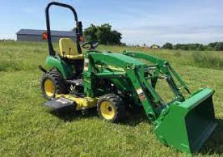 Vehicule Tractoare municipale John Deere 2305