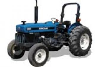 Vehicule Tractoare municipale Ford-NH 3430
