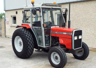 Vehicule Tractoare municipale Massey Ferguson 360