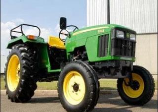 Vehicule Tractoare municipale John Deere 5103