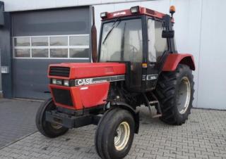 Vehicule Tractoare municipale Case IH 745 XL