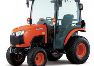 Vehicule Tractoare municipale Kubota B2231 H