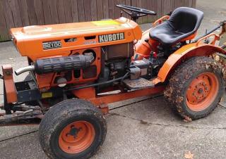 Vehicule Tractoare municipale Kubota B6100