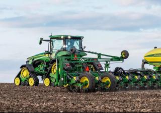 Tractoare pe șenile John Deere 8RX 310