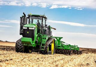 Tractoare pe șenile John Deere 9RT 470