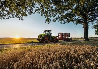 Tractoare pe șenile Claas Xerion 4500 Trac TS