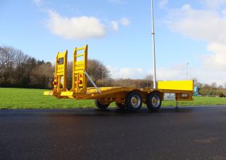 Tehnologii de transport Trailere cu platformă joasă Rolland Low loader 90