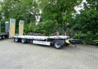 Trailere Trailere cu platformă joasă Möslein T 3-6,50 VB H1