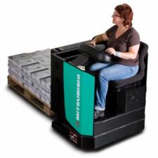 Transpaleți Transpaleți cu platforma, cu operare la mică înălțime Mitsubishi PBS20N