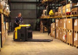 Transpalete cu operator pedestru Combi-Lift Combi PPT 7000