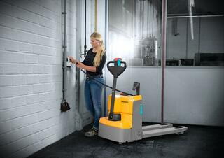 Transpalete cu operator pedestru Jungheinrich EJE M13 