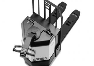 Transpalete cu operator pedestru Crown PW 3520-80