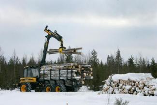 Echipamente forestiere Transportoare Ponsse Elk