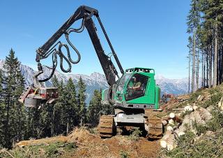Echipamente forestiere Utilaje de recoltat bușteni Neuson Forest 243HV