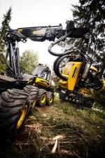 Echipamente forestiere Utilaje de recoltat bușteni Ponsse Bear