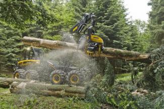 Echipamente forestiere Utilaje de recoltat bușteni Ponsse Bear