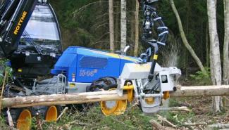Echipamente forestiere Utilaje de recoltat bușteni Rottne H 14 B