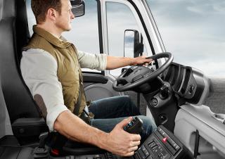 Vehicule Vehicule municipale multifuncționale diesel Unimog U 527 Euro 6