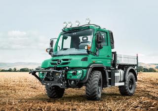 Vehicule Vehicule municipale multifuncționale diesel Unimog U 529 EuroMot 4