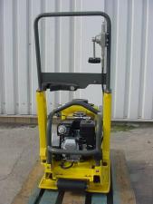 Plăci compactoare Plăci vibratoare cu o singură direcție Wacker Neuson WPU 1550 A
