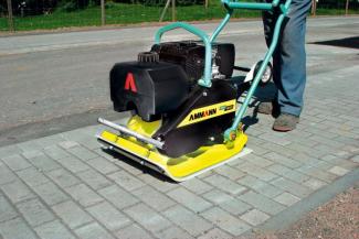 Plăci compactoare Plăci vibratoare cu o singură direcție Ammann APF 1850