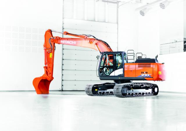 excavatoare-pe-senile-zx210lc-