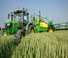 Pulverizatoare de câmp tractate John Deere R975i