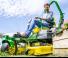 Mașini de tuns iarba Ride on și Tractoare de grădină John Deere Z545R