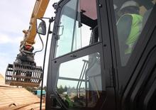 Apucătoare de demolare Caterpillar G320B/D