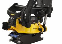 Atașamente pentru lucrul în pantă engcon EC204