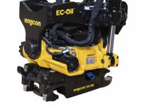 Atașamente pentru lucrul în pantă engcon EC219