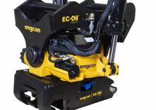 Atașamente pentru lucrul în pantă engcon EC226