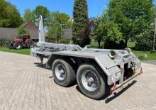 Autobasculante Atlas ARK 122-3