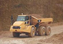 Autobasculante articulate Caterpillar 740B
