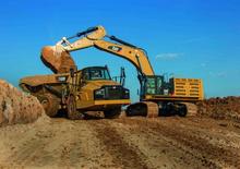 Autobasculante articulate Caterpillar 740B