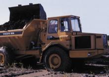 Autobasculante articulate Volvo A 25 6x6
