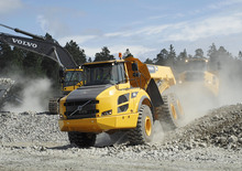 Autobasculante articulate Volvo A35F FS