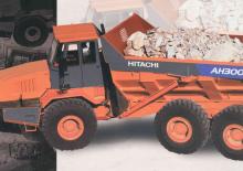 Autobasculante articulate Hitachi AH300