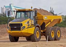 Autobasculante articulate Bell B25E